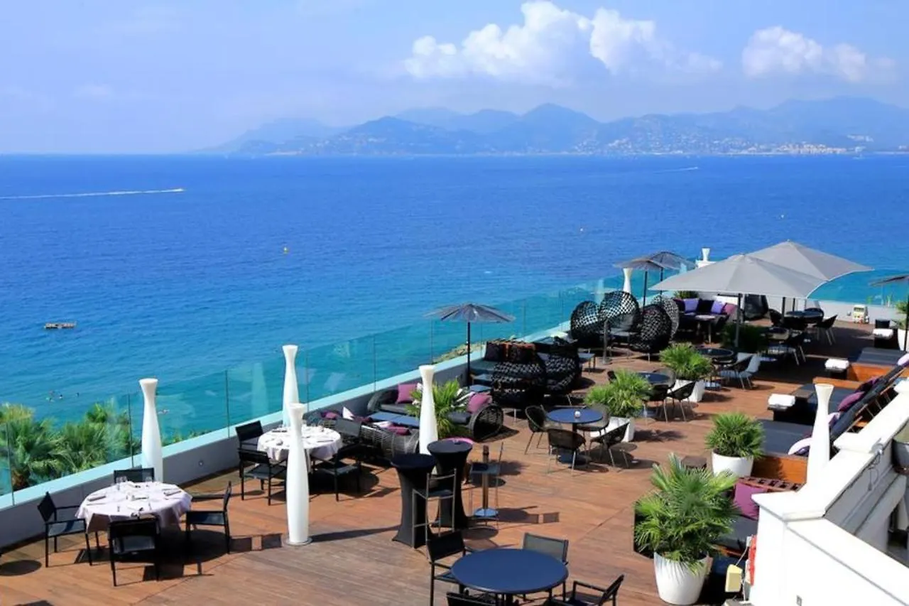 Henri Camille Real Estate - Rouaze - Studio 50M Croisette 戛纳 0*,  法国